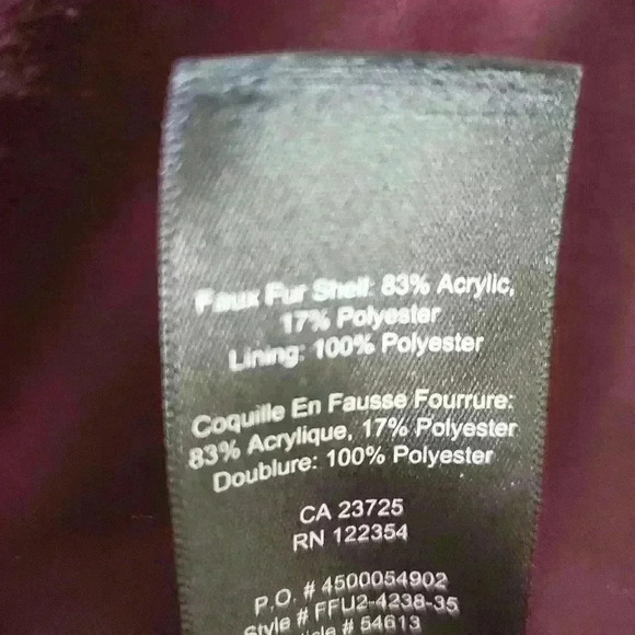 Talula Aritzia faux fur  merlot vest. Size xxs - Picture 9 of 9